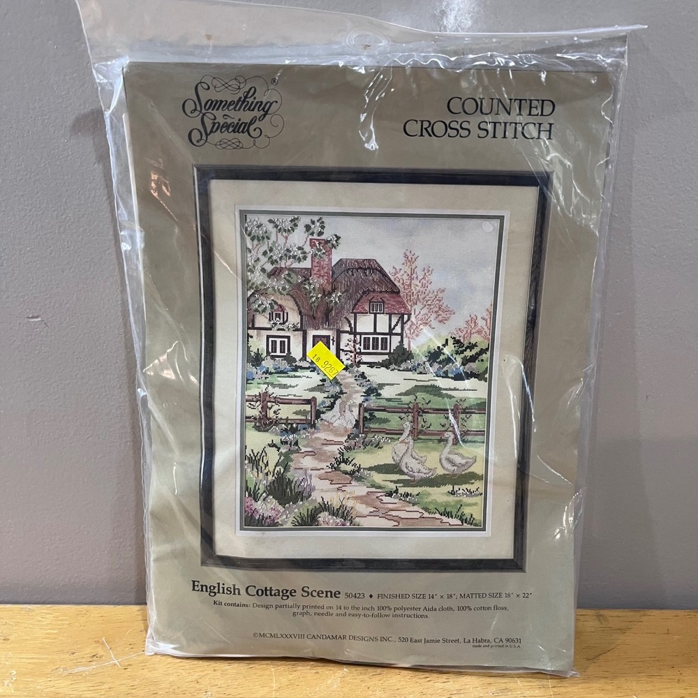 Vtg 1988 Something Special English Cottage Scene Cross Stitch‎ Kit 50423 14x18
